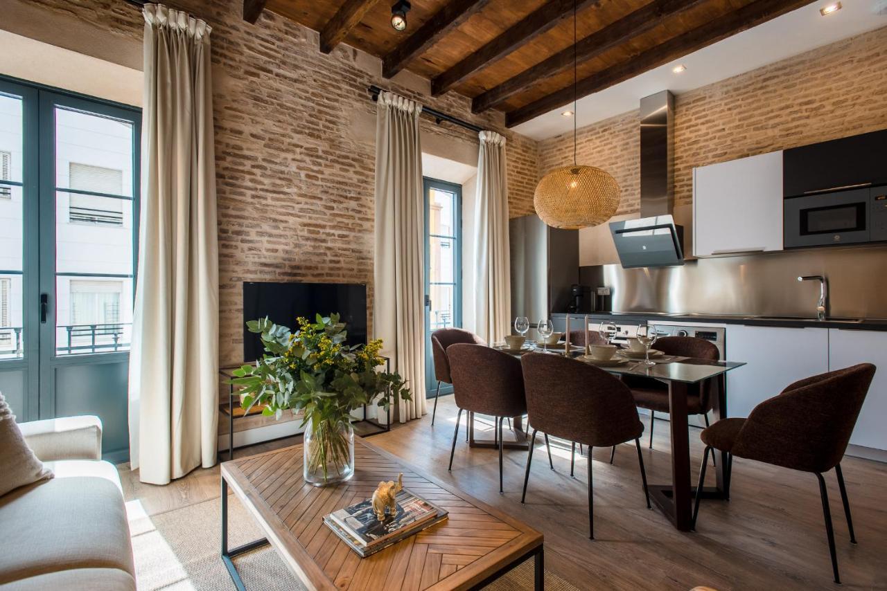 La Silleria De Triana By Magno Apartments Севилья Экстерьер фото