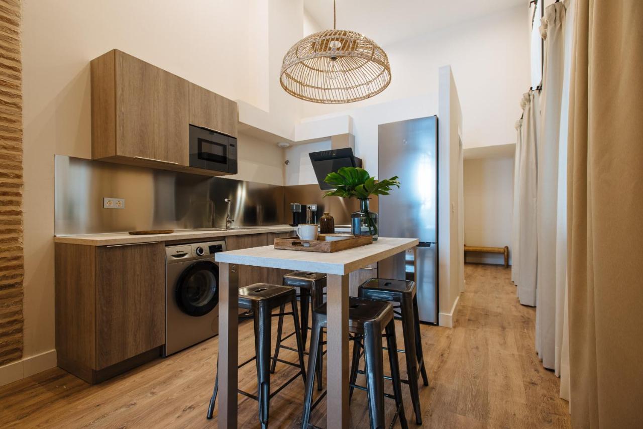 La Silleria De Triana By Magno Apartments Севилья Экстерьер фото