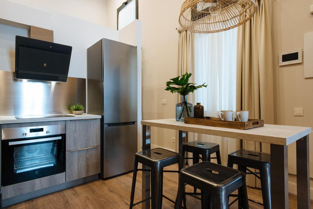 La Silleria De Triana By Magno Apartments Севилья Экстерьер фото