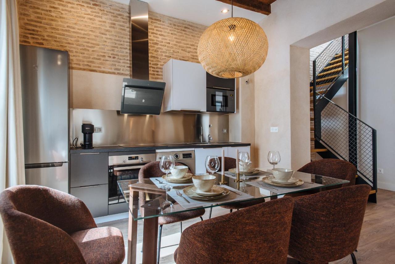 La Silleria De Triana By Magno Apartments Севилья Экстерьер фото
